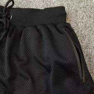 Joggers y pantalones cortos de malla Premium para atletas que buscan ropa deportiva duradera y cómoda para un rendimiento máximo - Product Image 6