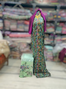 ผ้ากำมะหยี่มัคบาลดีรักสีม่วงหลากสีแบบเป็นมิตรกับสิ่งแวดล้อม พร้อมลายปักดอกไม้ ชุดแต่งงานสำหรับเด็กผู้หญิงและชุดเข้าชุด - Product Image 5