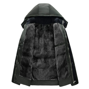 Chaqueta acolchada personalizada para exteriores para hombre, diseñada con mezcla de poliéster aislada, capa exterior impermeable, manga larga para invierno - Product Image 4