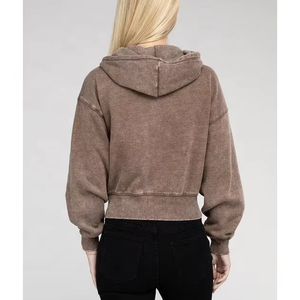 Sudadera con Capucha Corta de Estilo Vintage Lavada al Ácido con MOQ Bajo, Sudadera con Capucha Corta Extra Grande de Felpa Suave Personalizada para Mujer - Product Image 6