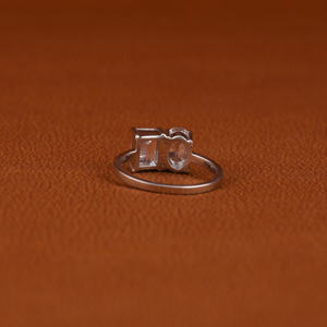 Anillo de diamante de corte radiante ovalado de dos piedras de lujo, Diamante cultivado en laboratorio personalizado, regalo de joyería fina de oro sólido de 14K para mujer, nuevo aspecto - Product Image 3