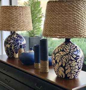Lámparas de mesa y lámparas colgantes de mosaico de vidrio en forma de cilindro, hechas a medida y artesanalmente por artesanos para tiendas de decoración del hogar. - Product Image 1
