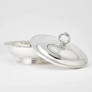 Cacerola de Acero Inoxidable de Doble Pared para Servir Alimentos |   Duradero y Antiadherente, Mantiene la Temperatura Eficientemente para Todas las Estufas - Product Image 2