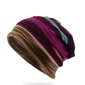 Gorro de punto cálido de invierno de tamaño personalizado, gorros de calavera transpirables para hombres y mujeres con logotipo personalizado y patrón de letras - Product Image 3