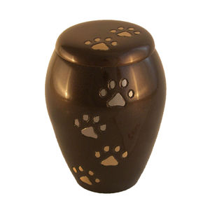 La urna para mascotas marrón de Metal más vendida, artesanía grabada con pata de alta calidad para cenizas de cremación funeraria para adultos ACW a precio mayorista - Product Image 1