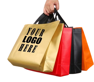 Sacs de shopping non tissés avec poignée, logo personnalisé, laminage métallique argenté et doré, vente en gros, fabricant OEM Vietnam - Product Image 5