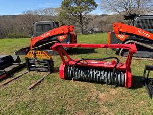 Kubota Skid Steer <b>Loader</b> With Attachments Red Crawler Type 1 Year Warranty High Efficiency - Product Image 3