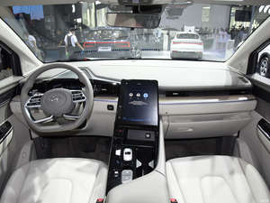 Santa Fe 2024 de Calidad, Auto Mediano Grande para Adultos, Motor Turbo de 1.5T y 170 Caballos de Fuerza, Dirección Izquierda, Gasolina - Product Image 5