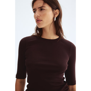 Camiseta con cuello redondo de media manga para mujer, elegante camiseta informal a la moda, venta al por mayor, proveedor mayorista OEM/ODM de Bangladesh - Product Image 2