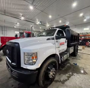 Ford F750 XL 2025 Usado en Buen Estado, Listo para Enviar a Todo el Mundo - Product Image 4