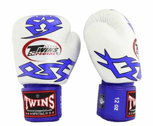 Nouvel équipement de boxe de qualité supérieure gants de boxe de poinçonnage étiquette de sangle sur mesure et impression numérique Offre Spéciale gants de boxe - Product Image 1