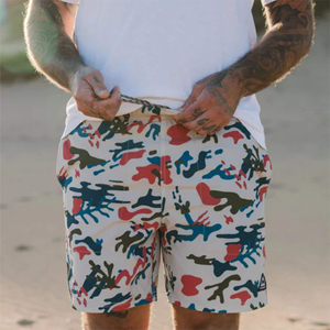 Pantalones cortos ecológicos de poliéster sólido para hombre con cintura elástica para la playa de verano y ropa informal - Product Image 2