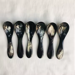 Cuchara hecha de cuerno de búfalo/buey Cuchara de cuerno ecológica natural por Artesanías de media luna - Product Image 4