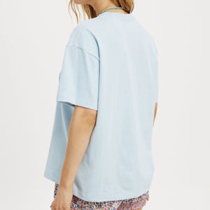 Camiseta de Algodón de Alta Calidad con Cuello Redondo para Mujer, Corte Ajustado, Estilo Casual, Diseño Sólido Personalizable con Logotipo, Tejido de Punto Teñido Liso en Existencia - Product Image 5