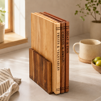 Ensemble de planches à découper 3 pièces en bois massif avec support, classées pour la sécurité alimentaire et l'utilisation professionnelle en cuisine