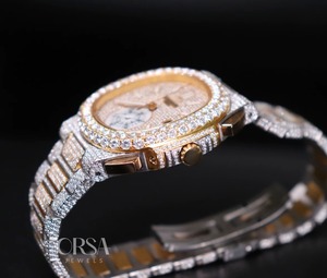 นาฬิกาประดับเพชรแท้สีทองคุณภาพระดับพรีเมี่ยมนาฬิกาที่หุ้มด้วยเพชรแท้และความหรูหราแบบคลาสสิกที่น่าดึงดูดในราคาที่ดีที่สุด - Product Image 5