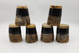 Verre à shot en corne à boire Viking 3 pouces Écologique Gravé à la main Sculpté Haute qualité - Product Image 3