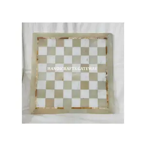 Handgefertigtes Produkt hochwertiger Verkauf von Nr.1 Qualität Marmor-Schachbrett mit modischem Poplar-Kinderstagsgeschenk im Großhandel