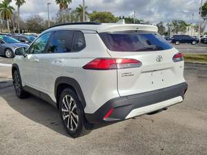 TOYOTA COROLLA CROSS XLE FWD 2023 LISTO PARA ENVIAR - Product Image 5