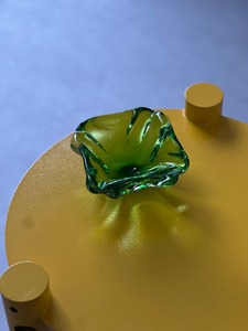 ชามตกแต่งเรซินสีเขียวทำด้วยมือถาดวางกลางศิลปะเคลือบเงามีสไตล์เน้นโต๊ะสำหรับบ้านห้องนั่งเล่นสำนักงาน - Product Image 3