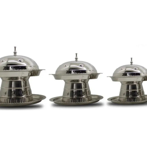 3 plats élégants en métal de haute qualité Design minimaliste argenté pour le réchauffement des aliments et le service de marmites chaudes lors d'événements spéciaux - Product Image 2