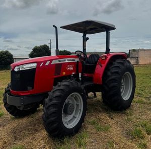 แมสซีย์เฟอร์กูสัน MF-6290 4WD และรถดัมพ์130HP อุปกรณ์การเกษตรอุปกรณ์เดินรถแทรคเตอร์