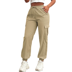 Pantalones Cargo Casuales de Lona Personalizados para Hombre, Cintura Media, Frente Plano, Cierre con Cordón para una Comodidad Elegante - Product Image 4