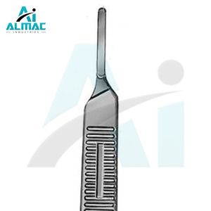 ALMAC 2025 Juego de instrumentos quirúrgicos profesionales Logotipo personalizado Manual Mango de bisturí de acero inoxidable Precio para la base de la cirugía - Product Image 3