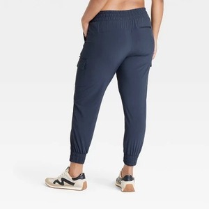 Jogging Cargo mi-taille pour femme Active Light-All In Motion - Product Image 2
