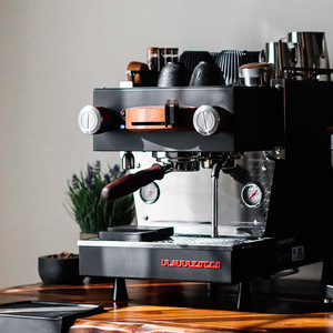 Disponible en Existencia, Recién Llegada, Máquina de Espresso La Marzocco Linea Mini, Lista para Enviar - Product Image 3