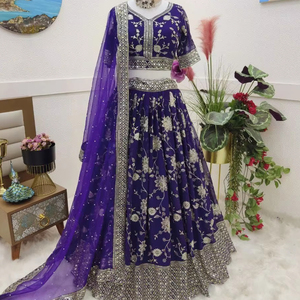 Conjunto de Lehenga Choli de punto completo acampanado con bordado de lentejuelas Georgette para mujer - Product Image 1