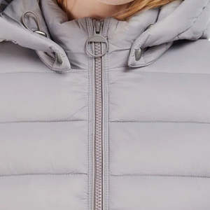 Manteaux imprimés blocs indiens Vestes vintage réversibles avec bouton plus proche Short matelassé en coton bohème - Product Image 2