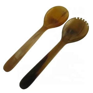 New Burn Design Handle Natural Horn Salad Server <b>Spoon</b> Salad Set Long Handle Horn Salad <b>Serving</b> <b>Spoon</b> and Fork Set - Product Image 2