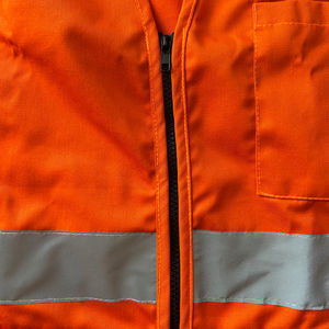Prix réglable Gilet haute visibilité pour hommes Anti-rides Qualité supérieure Respirant Offre Spéciale Léger Gilet haute visibilité entièrement personnalisé - Product Image 4