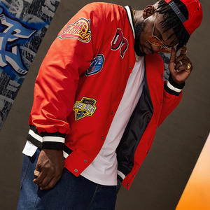 Chaquetas de satén personalizadas para hombre Chaqueta de equipo deportivo de satén de béisbol Tasa de venta total 2025 Chaqueta de satén - Product Image 3