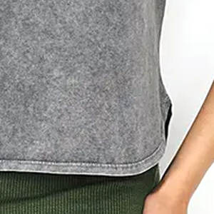 Camisetas de lavado ácido para mujer hechas a medida de última llegada en camisetas de lavado ácido transpirables de secado rápido de alta calidad para mujer - Product Image 6