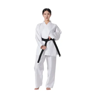 Uniforme de Karate de artes marciales para hombre ligero de alta calidad personalizado nuevo Material de algodón de poliéster - Product Image 1