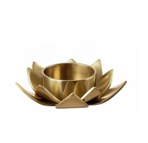 Bougeoir décoratif antique en cuivre bougeoir décoratif en métal de mariage supports votifs de bougie Lotus de luxe métallique brillant - Product Image 1