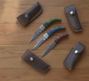 Juego de Cuchillos Plegables Profesionales de Acero al Carbono Hechos a Mano, 7 Piezas, Hoja Forjada Personalizada de Espiga Completa, Juego de Madera Estabilizada Multicolor - Product Image 4