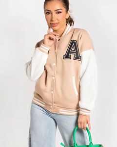 Chaqueta de béisbol personalizada Lana Mangas de cuero Lavado ácido Parche bordado Letterman Coat - Product Image 1