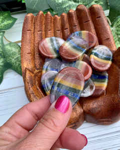 SIETE CHAKRA Calidad Premium Cristal Preocupación Piedra Feng Shui Estilo Piedra preciosa tallada para aliviar el estrés Decoración del hogar Pulgar curativo - Product Image 2