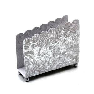 Servilletero de metal con forma personalizada y diseño fantástico, perfecto para una elegante decoración de utensilios de cocina y accesorios de comedor - Product Image 3