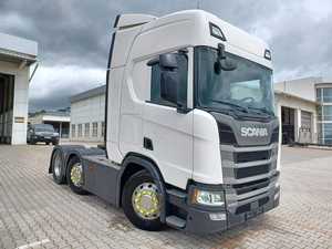 2020 AWD, Interior en Cuero Oscuro, Caja de Cambios Automática, Volante a la Izquierda, Asientos de Cuero, Neumáticos R18, Euro IV - Product Image 4