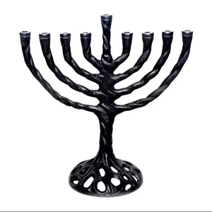 Menorah en métal personnalisée, écologique, en bronze noir, design Arbre de Vie, Hanoucca et Noël, porte-bougie à 9 bras par Decor Impex - Product Image 1