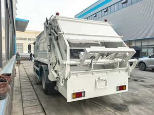 Camion compacteur de déchets Isuzuu 700P 4x2 10cbm, camion compacteur de déchets pour le nettoyage des poubelles - Product Image 3