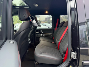 MERCEDES-BENZ G 63 AMG d'occasion 2025 - Night/Carbon/Superior/Tv/Burmester Sport Line 585 ch TRANSMISSION AUTOMATIQUE - Product Image 2