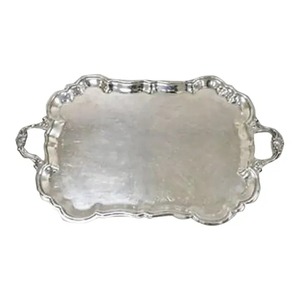 ถาดเสิร์ฟลายสแกลลอป ชุบเงิน ถาดเสิร์ฟแบบมีรู ถาดชุบเงินสไตล์วินเทจ ชุบเงินแบบอังกฤษ สไตล์วิคตอเรียน - Product Image 1