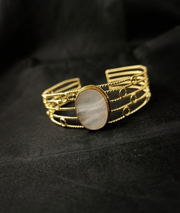 แหวนอัญมณีทองเหลืองชุบทองธรรมชาติทำด้วยมือสไตล์ดั้งเดิมเครื่องประดับสำหรับงานแต่งงานแบบฝาโลหะไม่เหมือนใคร - Product Image 1