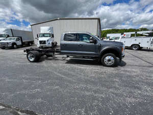 Ford F-550 2023 USADO EN EXCELENTES CONDICIONES - Product Image 3