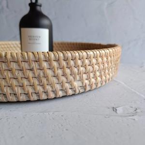 Elegante Bandeja Redonda de Conchas Marinas de Ratán para Regalo de Navidad, Decoración de Mesa Hecha a Mano para Comidas Festivas - Product Image 2